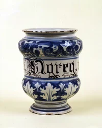 Vaso de farmácia: albarella. Museu de Ciência e Tecnologia, Milão.