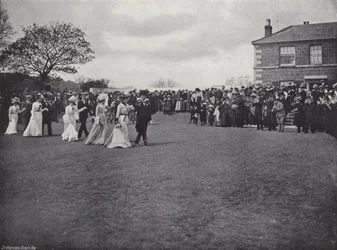 Helston Flora Day, a dança peluda