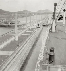 SS Orbita, Canal do Panamá, Panamá, século XX
