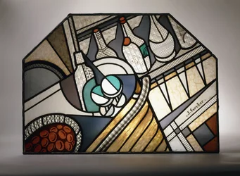 Um painel de vitral Art Déco representando um bar de cocktails