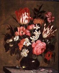 Flores em um vaso de vidro