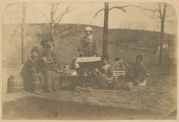 Impressão albúmena de mulheres escravizadas e seus filhos perto de Alexandria..., 2 de dezembro de 1861 a 10 de março de 1862.