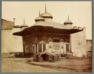 «Fonte do sultão Selim» [Istambul. Fonte do sultão Selim]