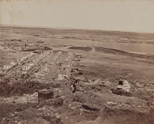 Restos de edifícios de pedra