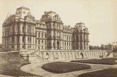 Museu Bowes, Castelo Barnard, ca. 1880.