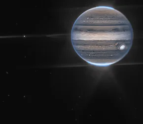 As imagens de Júpiter de Webb revelam auroras e brumas