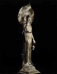 Kudara Kannon, do século VII, Período Asuka, Templo Horyuji, Japão, 1950