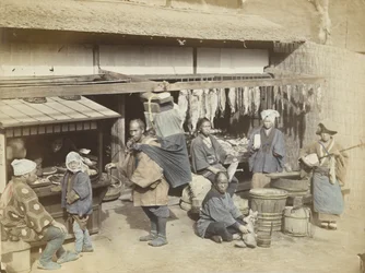 Mercado no Japão (foto a p/b colorida à mão)
