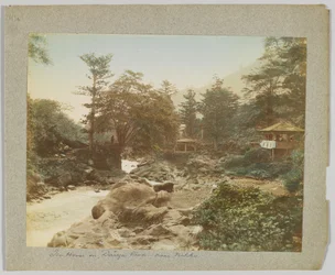 Casa de Chá no Rio Daiya, perto de Nikko, Japão (foto a p/b colorida à mão)
