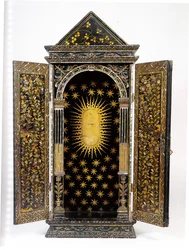 Santuário portátil cristão Namban, projetado para conter uma estatueta religiosa, período Momoyama (laca) (ver também 996356-7)
