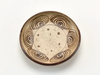Travessa de servir com design "olho de cavalo", 1800-1830