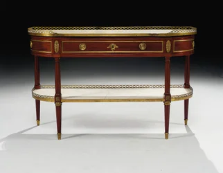 Louis XVI servindo console