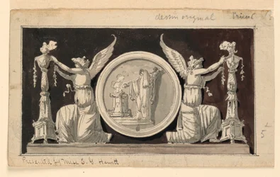 Painel Decorativo: Medalhão com Cena de Sacrifício entre Duas Vitórias Adornando Candelabros