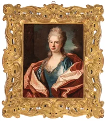 Retrato de uma senhora, comprimento do busto, em um vestido de seda azul enfeitado com renda e bordado com fio de ouro