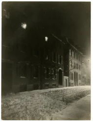 Pinckney St, Boston, Mass, EUA, c.1902-10 (foto gelatina prateada)