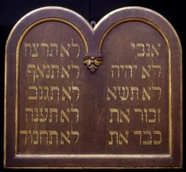 Table de la Loi ou Decalogue. Sinagoga de Bergheim (Alsácia). Século XIX.