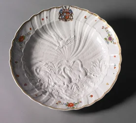 Placa da Swan Service, fabricante Meissen Porcelain Factory, Alemanha, c.1737-1741 (porcelana)