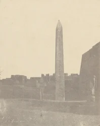 Louqsor, Obelisco (lado oeste)