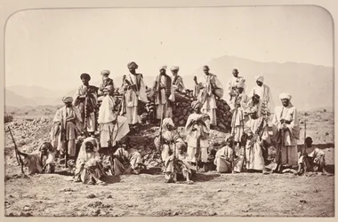  Afreti Picket perto de Jumrood, Khyber e Rotass na distância , 1879 cerca de