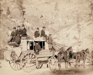 O Autocarro de Deadwood em viagem no Dakota do Sul
