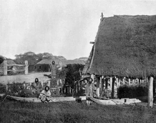 Natuals of Jesso Island in Japan here of Aborigines photo by John Lawson Stoddard (1850 1931) Traveller and Conferencier Educational publication for -Chicago (foto a p/b)
