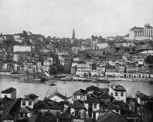 Porto em Portugal (foto a p/b)