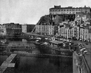 Santa Lúcia a Nápoles foto de John Lawson Stoddard (1850 1931) Publicação educacional para -Chicago (foto a p/b)