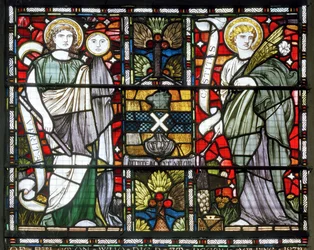 Paisley Abbey, Cottire & Co, atribuiu John Moyr Smith, Verdade e Castidade, 1873