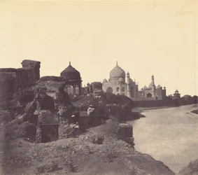 Taj Mahal visto do Oriente,c. 1858-1862 (foto)