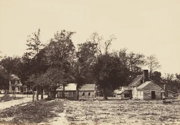 Mechanicsville, Virgínia., Abril de 1865 (impressão de albumina montada em papel de capa)
