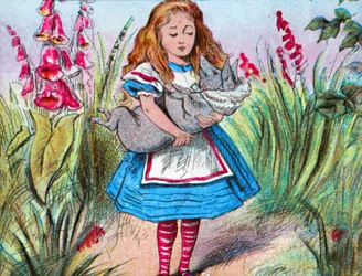 Alice segurando um porco nos braços., C1910.