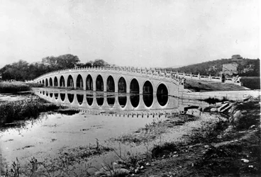 China, ponte, c.1870 (foto)