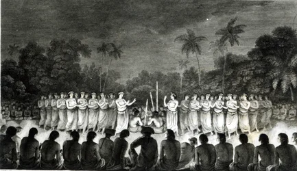 Habitantes Nativos das Ilhas Amigas Dançando em Hapee, do &39;Terceiro Atlas de Viagem do Capitão James Cook (1728-79) 1777