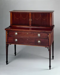Balcão de mesa, atribuído à loja de John e Thomas Seymour ou a Thomas Seymours Boston Furniture Warehouse, 1794-1810 (mogno com incrustações)