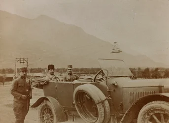 Álbum "Meine weltkriegs - Erinnerungen South-West Front (Caríntia, Itália, Tirol do Sul) (My world war - memories of the South-Western Front in Carinthia, Italy, Trentino-Alto Adige) 31/03/1915-12/11/1918 - Josef Zohles Wien ": general turco num zo de guer
