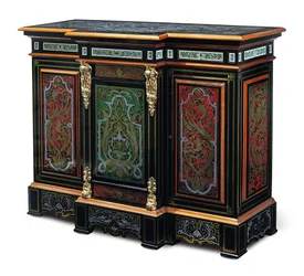 Napoleão III meuble d&39;appui, terceiro quarto do século 19 (ormolu, latão, estanho, carapaça de tartaruga, marfim, ébano, tulipwood, fruitwood & marchetaria) (ver também 476442 a 476445)