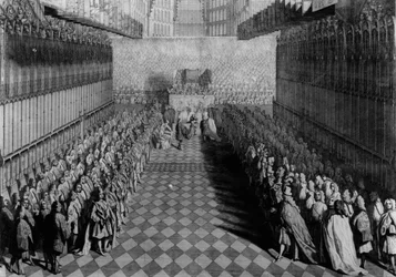 Príncipe William oferecendo sua espada ao reitor, no altar, os cavaleiros de pé sob suas bandeiras, publicado em 1730, gravado por J. Pine