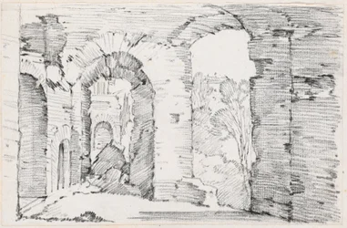 Passagens arqueadas de um edifício em ruínas