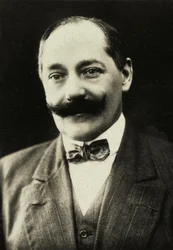 Retrato de Romain Coolus (foto)