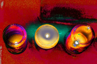 Soft Glow, da série Velas Votivas, 2015 (fotografia)