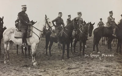 Álbum Jack Bosio - Campanha de Guerra 1917-1920: Missão Militar na Polônia (Varsóvia - Posen) março-abril 1919, uma bateria de cavalo em Posen (Poznan), 03-041919