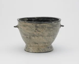 Tigela funda, Pusan, província de Kyongsang Namdo, período de Choson (cerâmica)