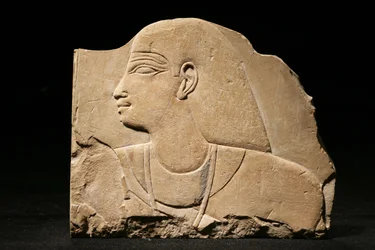 Mentu-em-hat, final da 25ª Dinastia-início da 26ª Dinastia, c.660-650 aC (calcário)