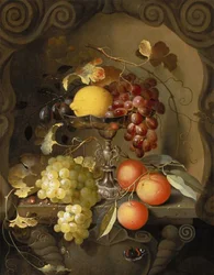 Natureza-morta de frutos sobre e à volta de uma tazza, num nicho