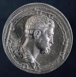 Verso do medalhão de Andrea Doria retratando o artista rodeado pelas correntes de um condenado e com uma galera ao fundo, c.1541 (prata) (ver 122337 para o anverso)