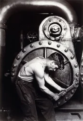 Mecânico de potência, c.1924;