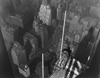 Elevando o mastro, o Empire State Building, 1939