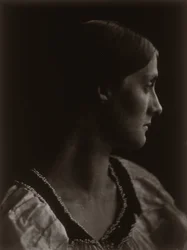 Julia Jackson, pequeno perfil