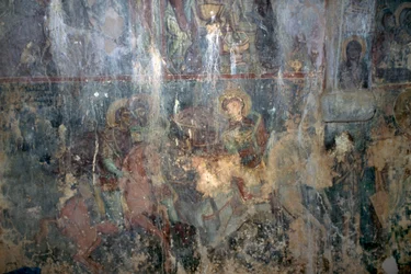 Santos a cavalo, fresco na igreja bizantina de Agios Athanasios, Kefali, Creta, Grécia (foto)