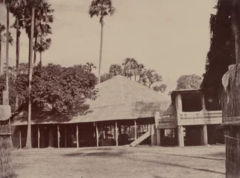 Amerapoora: Pórtico da Residência